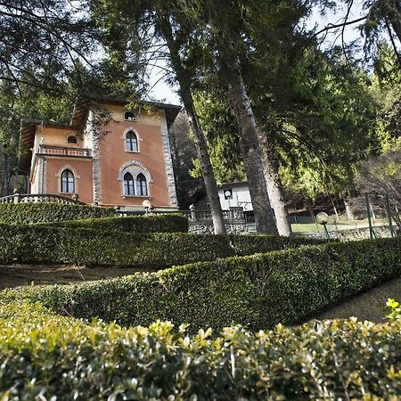Villa Pinetina B&B Lasnigo Rom bilde