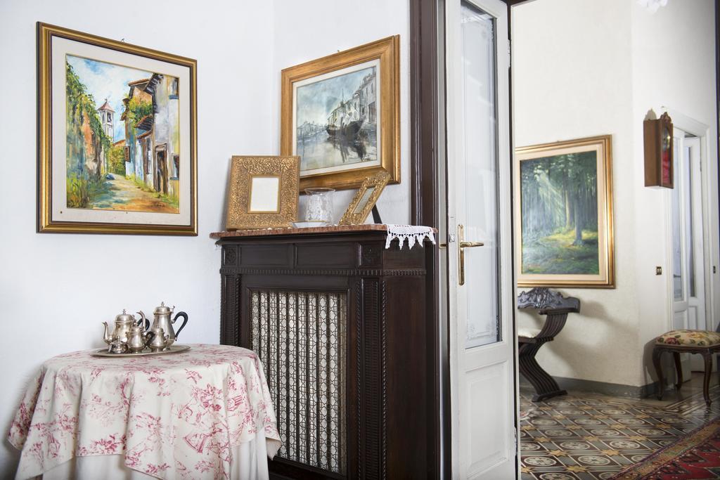 Villa Pinetina B&B Lasnigo Eksteriør bilde